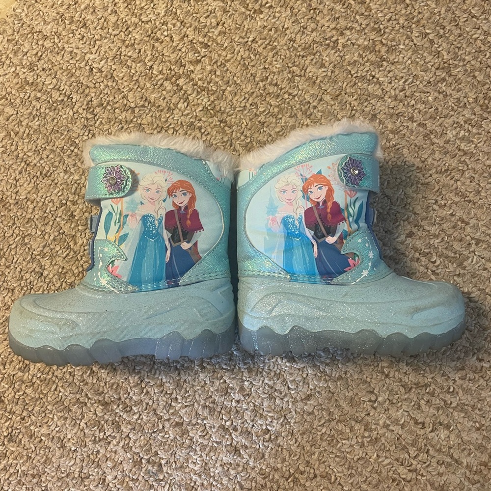 Frozen Themed Kids Snow Boots